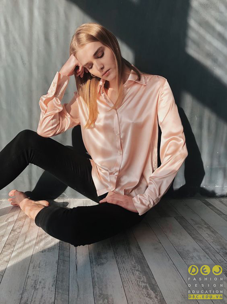 Áo sơ mi kiểu vải satin mặt trước