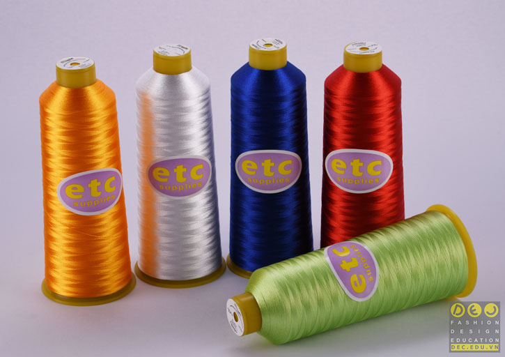 Chỉ polyester