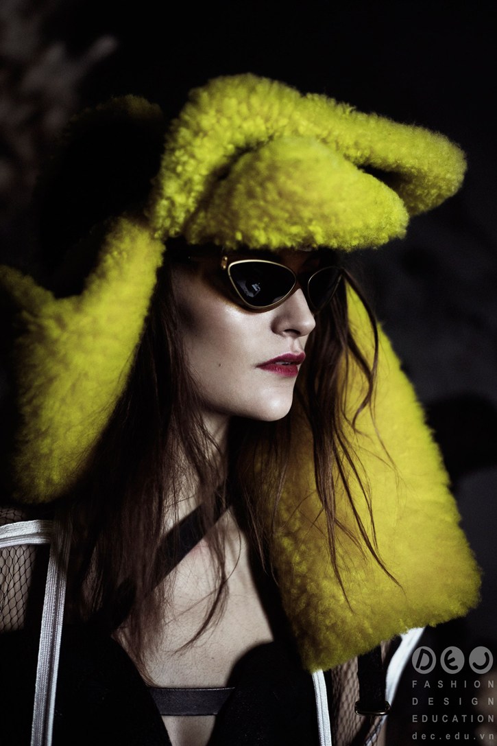 Thời trang cao cấp từ vải boucle trong BST Lookbook Ann-Sofie Back Fall 2013 1