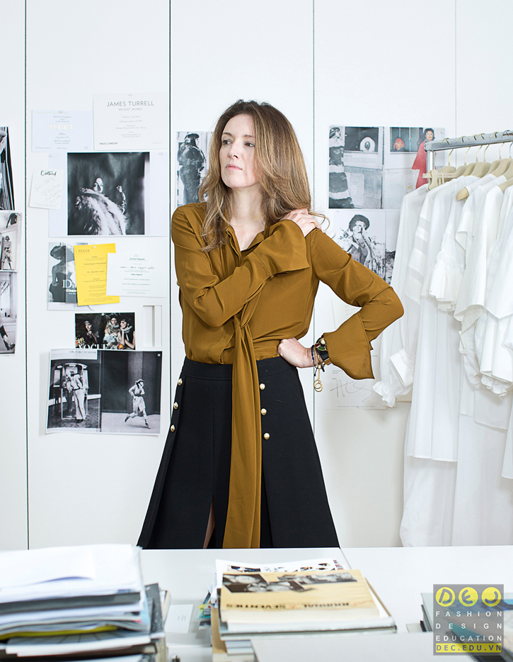 Clare Waight Keller với thời trang