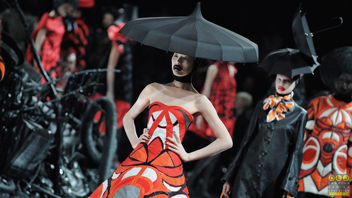 Một số tác phẩm của Alexander McQueen