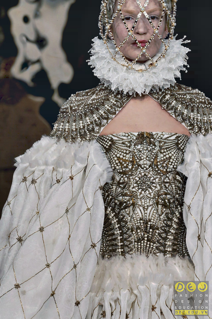 Một số tác phẩm của Alexander McQueen