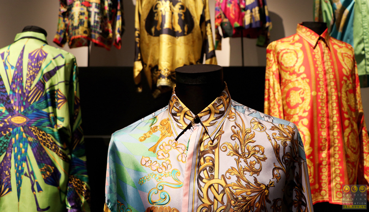 Những sản phẩm của tập đoàn Versace đều là những đồ xa xỉn