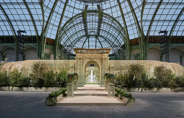 BST-thoi-trang-Chanel-Xuan-2018-Couture-dia-diem_zpsmfm5aadr.jpg