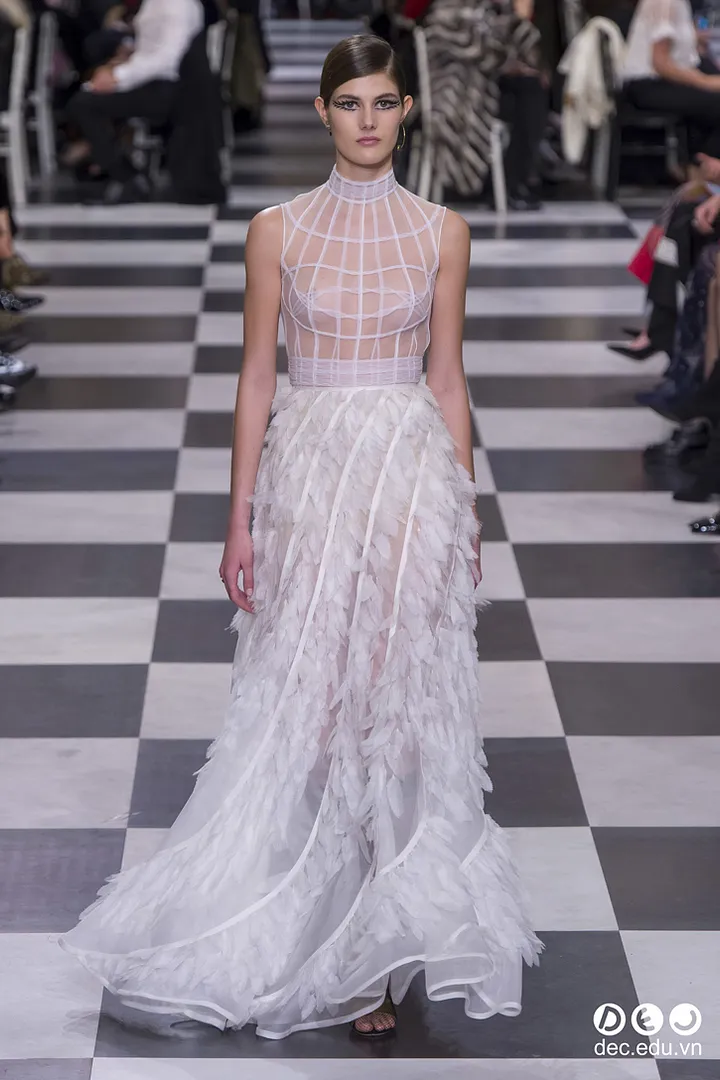 BST-thoi-trang-Dioir-xuan-2018-Couture 34_zps3ds3ti1p.jpg