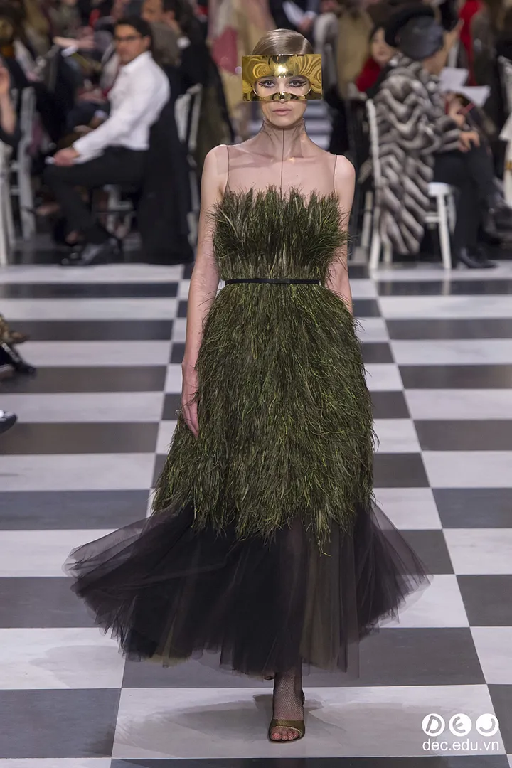 BST-thoi-trang-Dioir-xuan-2018-Couture 51_zpsfidzbgwr.jpg