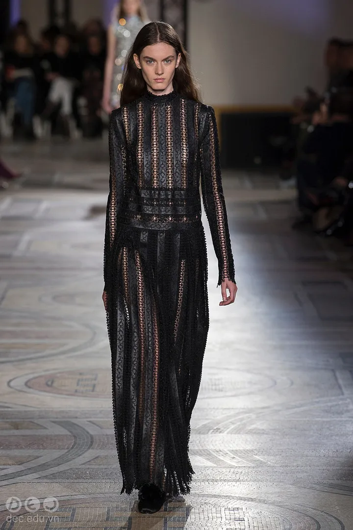 photo BST-thoi-trang-Giambattista-Xuan-2019-couture 4_zpshuo7csjv.jpg