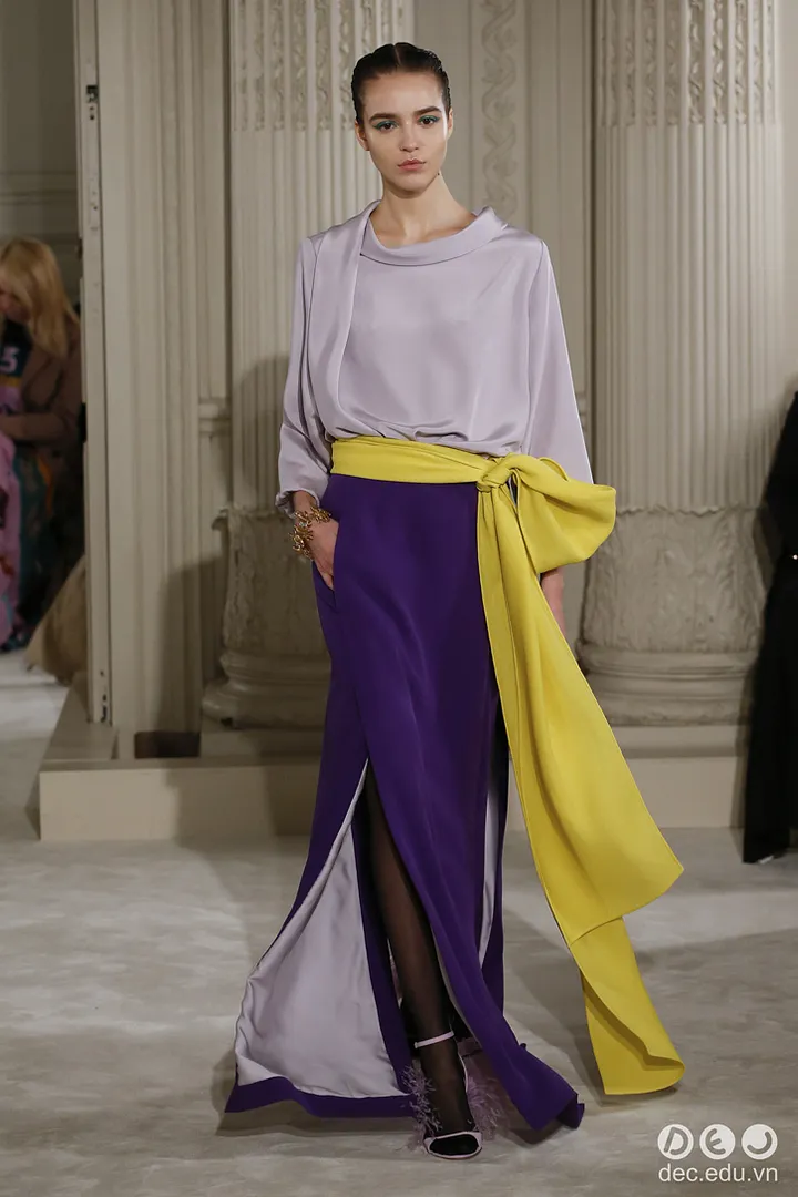 BST-thoi-trang-valentino-Xuan-2018-Couture 5_zpsojaatdvn.jpg