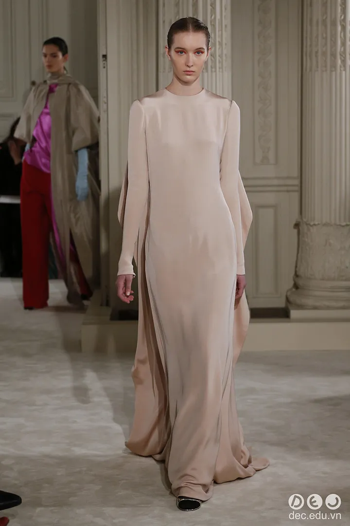 BST-thoi-trang-valentino-Xuan-2018-Couture 9_zpshwu9zsph.jpg