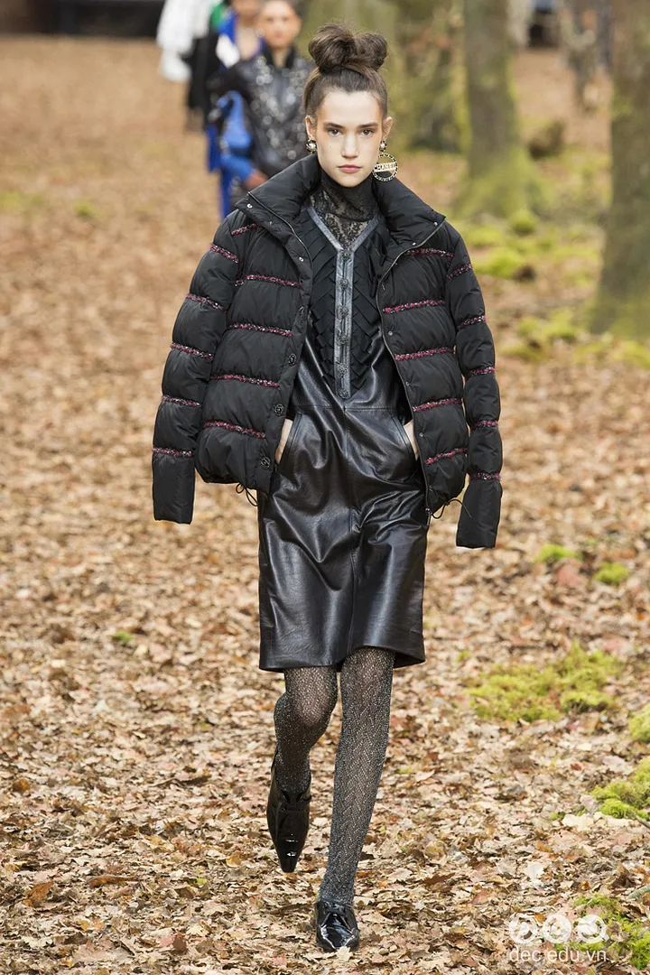 bst-thoi-trang-ready-to-wear-chanel-thu-dong-2018 2_zps1mkg4nj2.jpg
