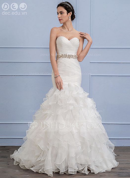 Từ điển thuật ngữ thời trang trumpet dress