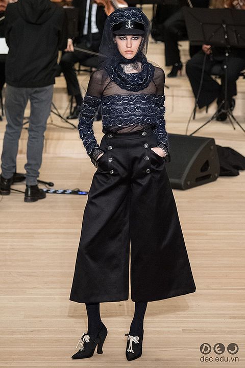 10-TK-huyen-thoai-cua-chanel 1_zps9wmvl2ob.jpg