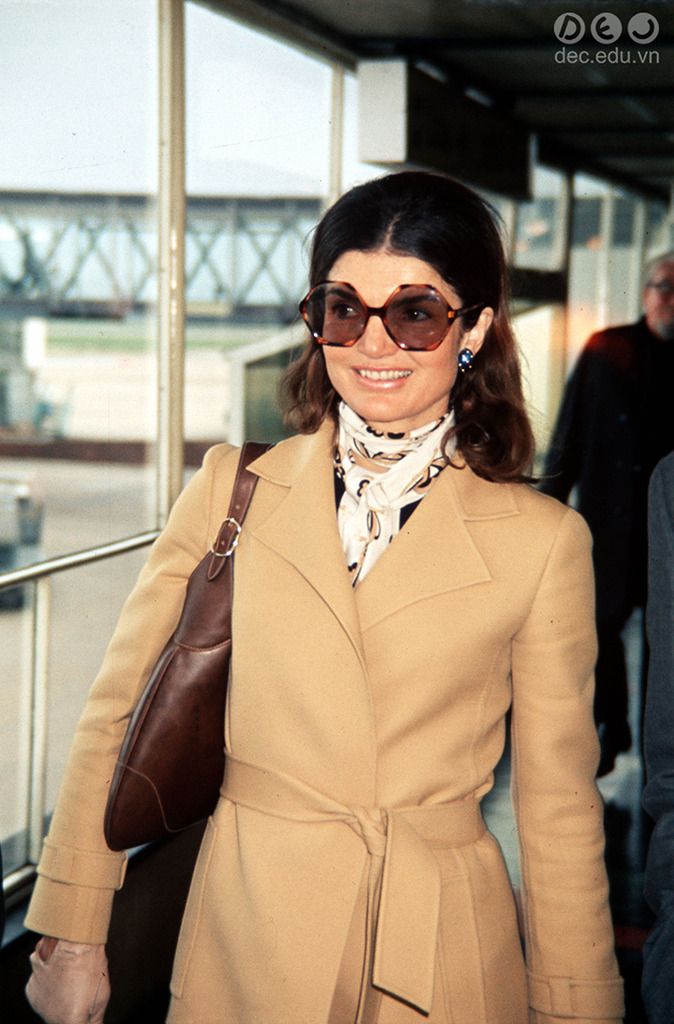 bieu-tuong-Jackie-Kennedy 4_zpse1vuvcxg.jpg
