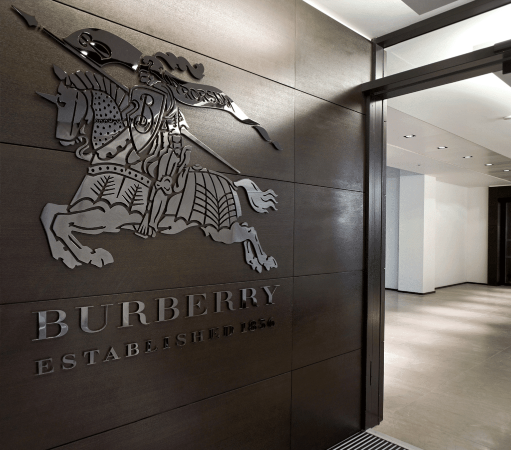 burberry 5_zpscttp6xcd.png