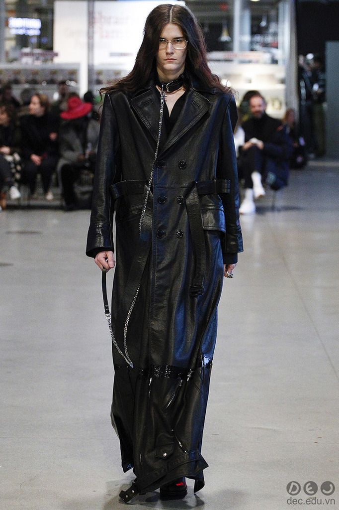 vetements 1_zpszczhkapl.jpg