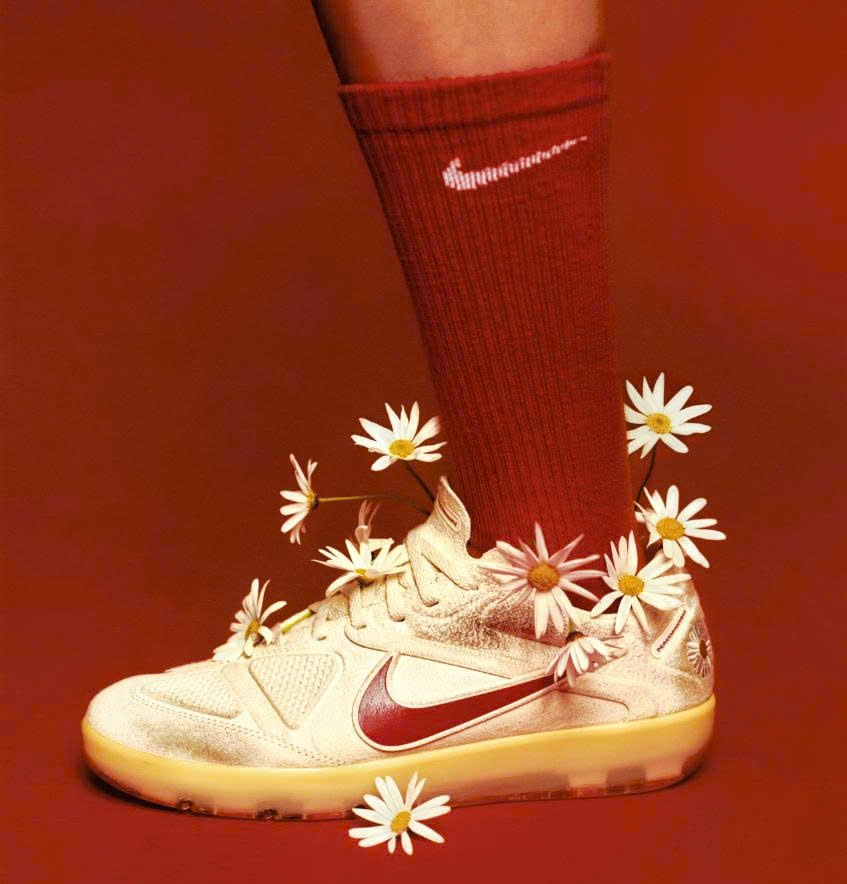 Giày Nike Cryoshot được phát triển dựa trên mẫu giày bóng đá CTR360 trong kho lưu trữ của Nike
