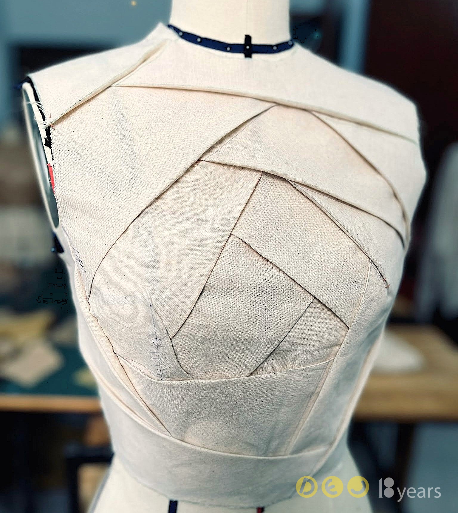 tạo nên những thiết kế sáng tạo đột phá về form dáng thiết kế các kết cấu dạng Origami