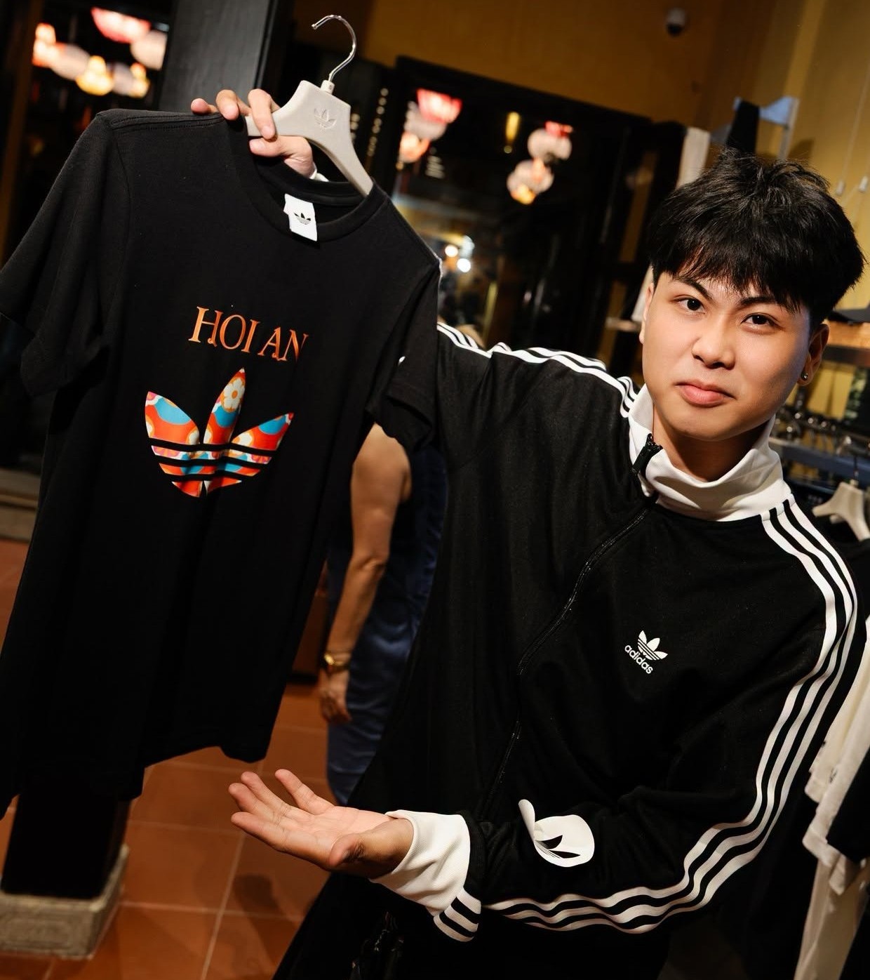 Adidas Hoi An Câu chuyện bản địa hóa của adidas